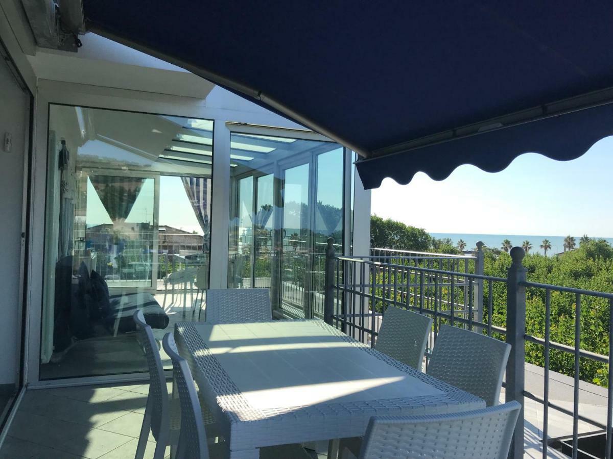 Appartement Attico Sul Mare à Fermo Extérieur photo